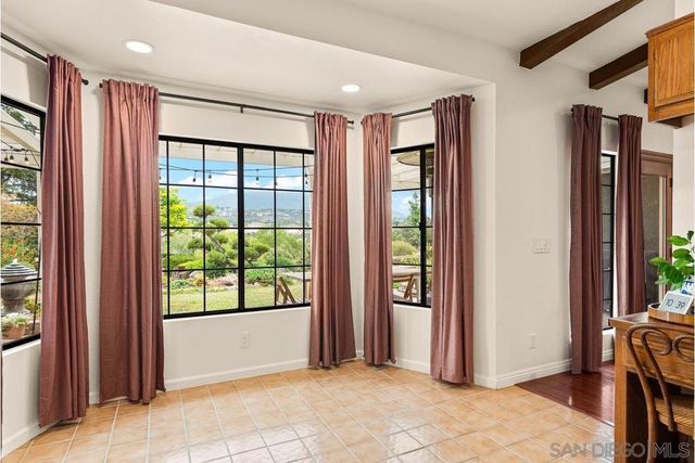 1421 Blue Lilac, Alpine, CA 91901