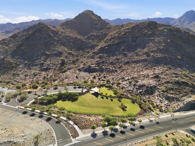 20447 W BRITTLEWOOD Avenue, Buckeye, AZ 85396