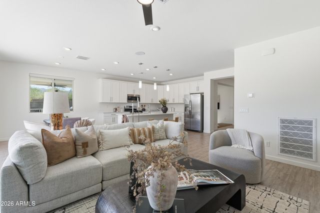 20447 W BRITTLEWOOD Avenue, Buckeye, AZ 85396