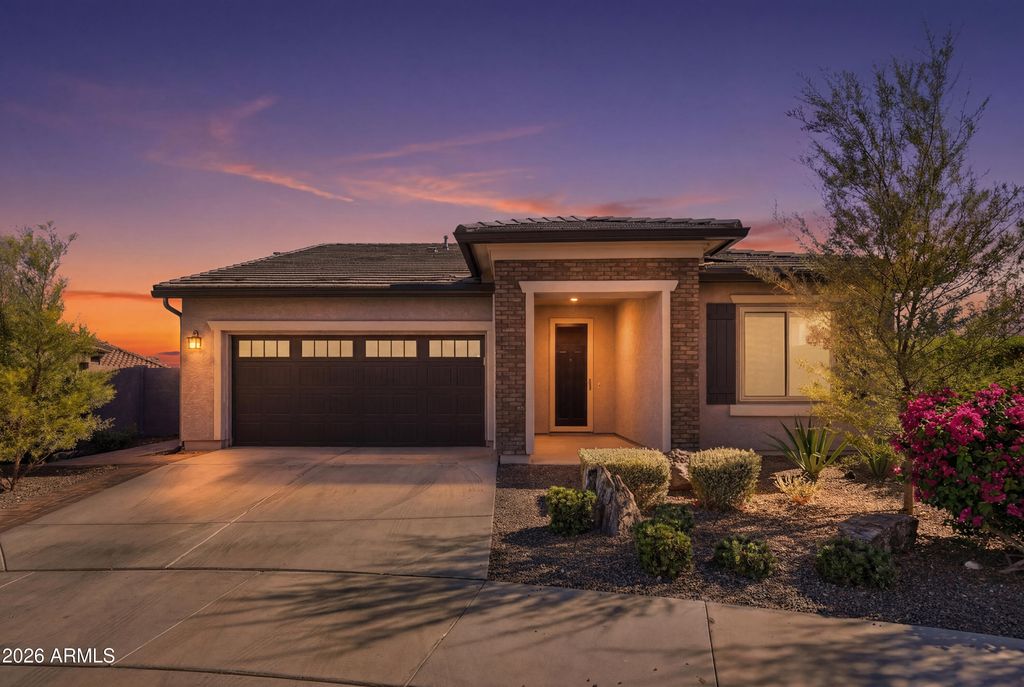 20447 W BRITTLEWOOD Avenue, Buckeye, AZ 85396