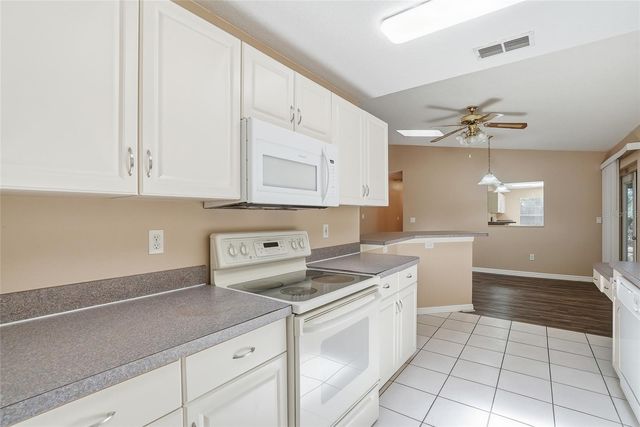 4717 LAKEWOOD DRIVE, Seffner, FL 33584