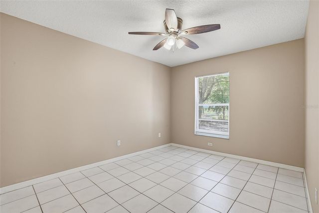 4717 LAKEWOOD DRIVE, Seffner, FL 33584