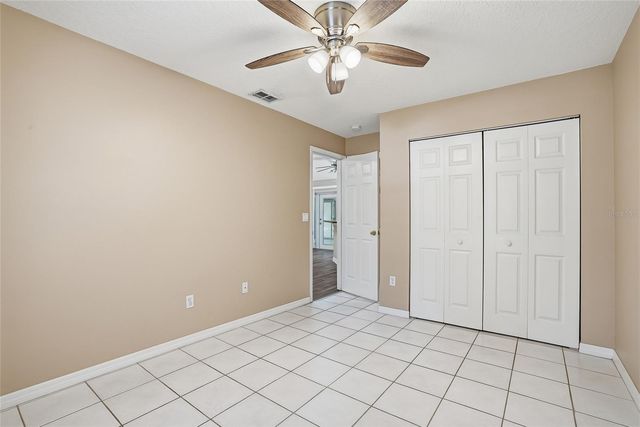 4717 LAKEWOOD DRIVE, Seffner, FL 33584