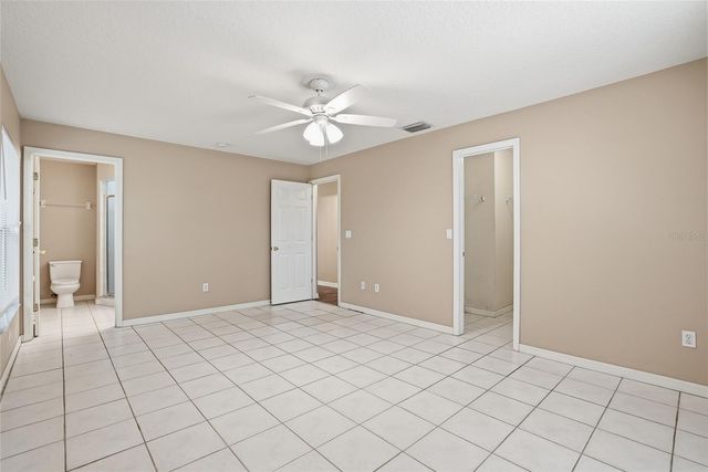 4717 LAKEWOOD DRIVE, Seffner, FL 33584