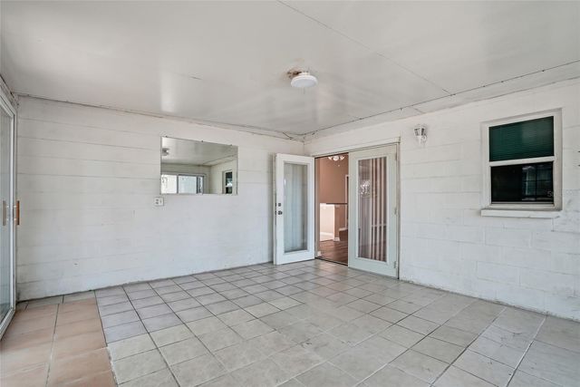 4717 LAKEWOOD DRIVE, Seffner, FL 33584