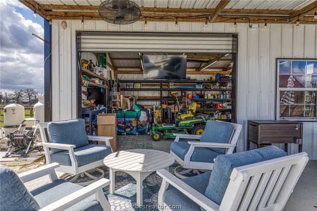 233 Randi Road, Bellville, TX 77418