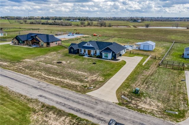 233 Randi Road, Bellville, TX 77418