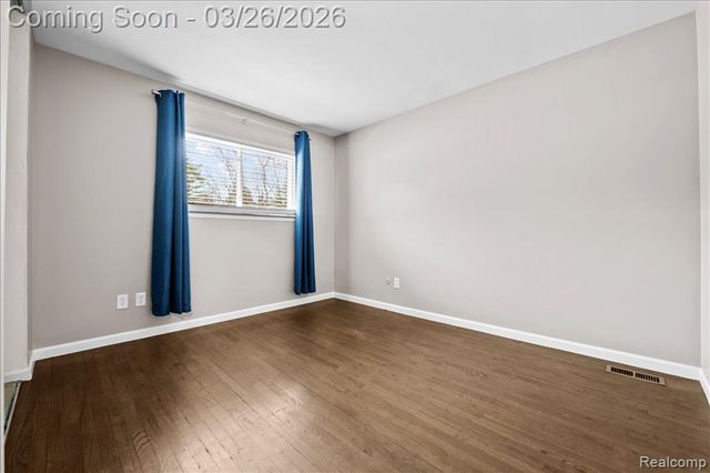 3343 Harvard Road, Royal Oak, MI 48073
