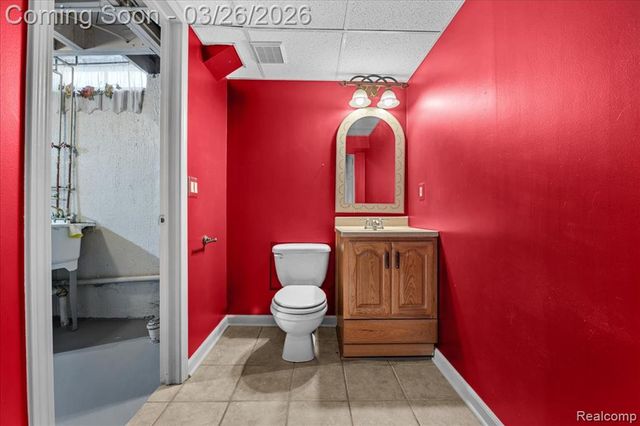 3343 Harvard Road, Royal Oak, MI 48073