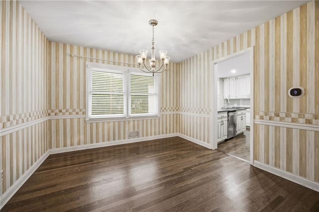 7419 Booth Street, Prairie Village, KS 66208