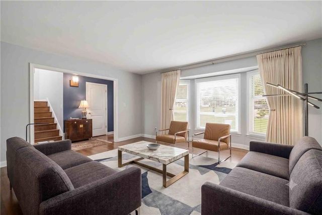 7419 Booth Street, Prairie Village, KS 66208