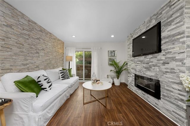 9860 Dale Avenue C3, Spring Valley, CA 91977