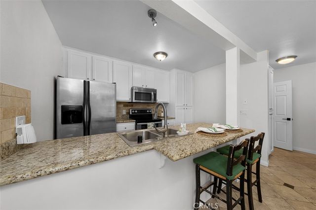 9860 Dale Avenue C3, Spring Valley, CA 91977