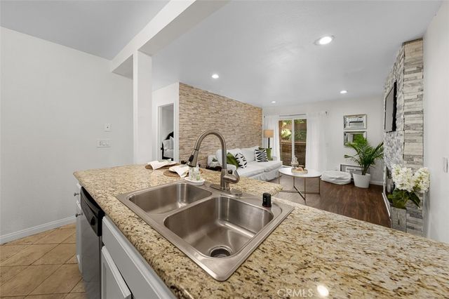 9860 Dale Avenue C3, Spring Valley, CA 91977