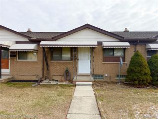 8401 18 Mile Road 196, Sterling Heights, MI 48313