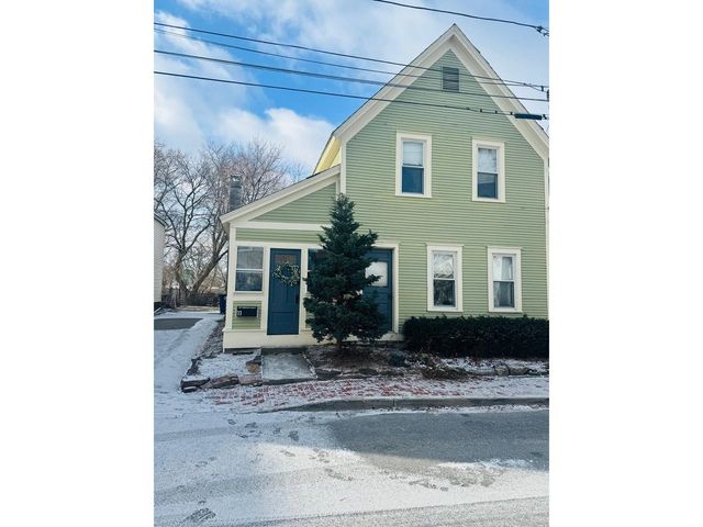11 Poplar Street, Burlington, VT 05401