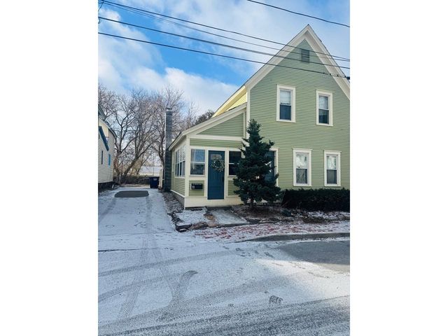 11 Poplar Street, Burlington, VT 05401