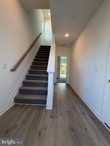 54 SILVERBELL AVE, Berlin, NJ 08009