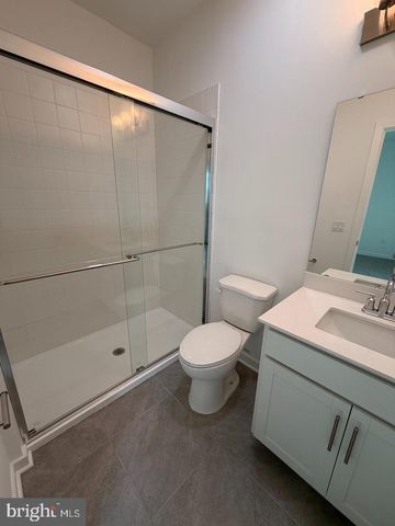 54 SILVERBELL AVE, Berlin, NJ 08009
