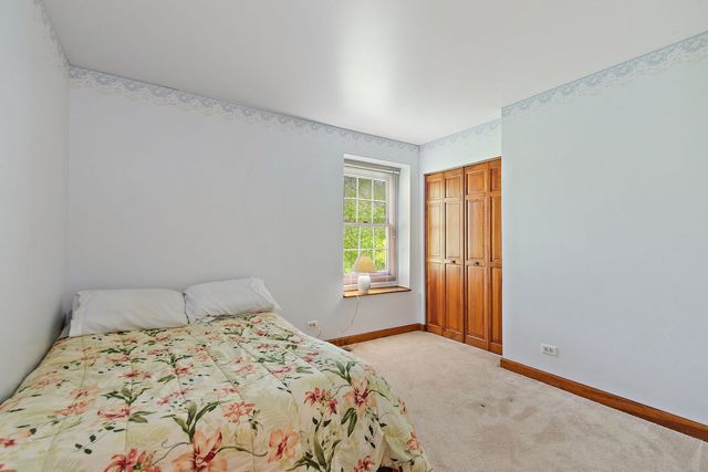 307 Churchill Court, Sleepy Hollow, IL 60118