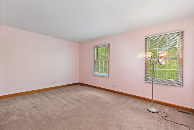 307 Churchill Court, Sleepy Hollow, IL 60118