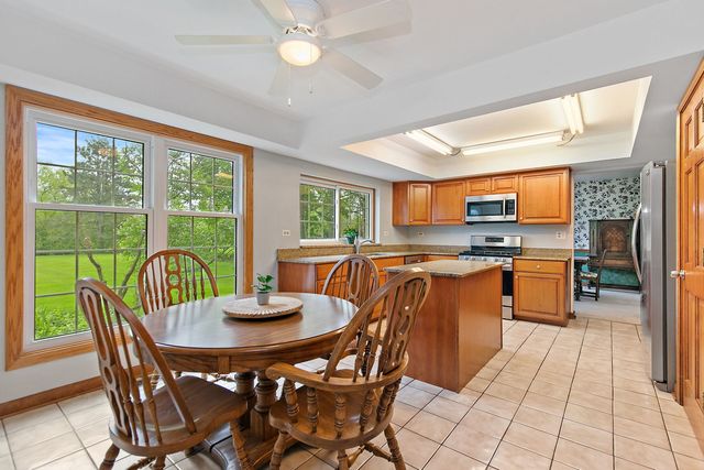 307 Churchill Court, Sleepy Hollow, IL 60118