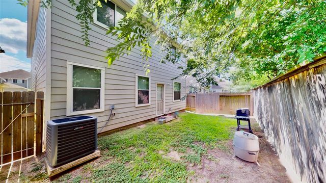 6351 Wilshire Ridge, Houston, TX 77040