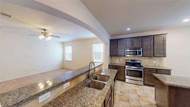 6351 Wilshire Ridge, Houston, TX 77040