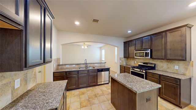 6351 Wilshire Ridge, Houston, TX 77040