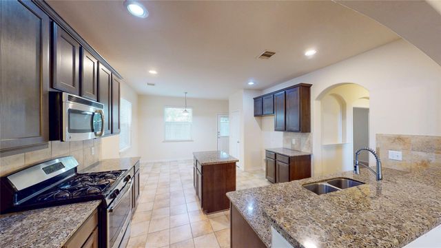 6351 Wilshire Ridge, Houston, TX 77040