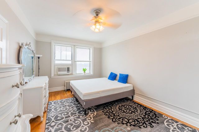 4 Maple Drive 6O, Great Neck, NY 11021