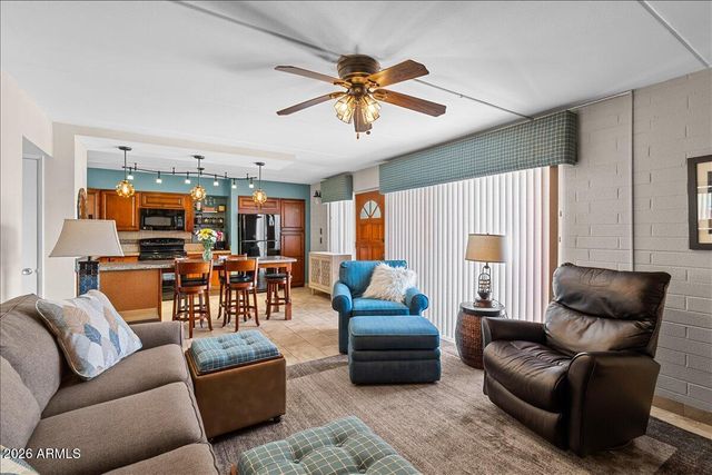 7751 E GLENROSA Avenue A6, Scottsdale, AZ 85251
