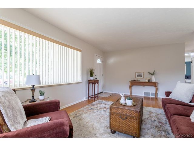 4530 S Inca St, Englewood, CO 80110