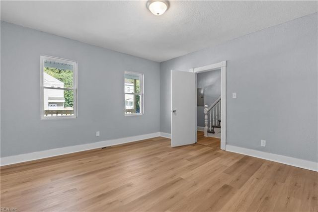 1318 18th ST, Chesapeake, VA 23324