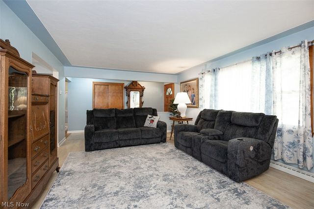 173 Terra Lane, Amherst, OH 44001