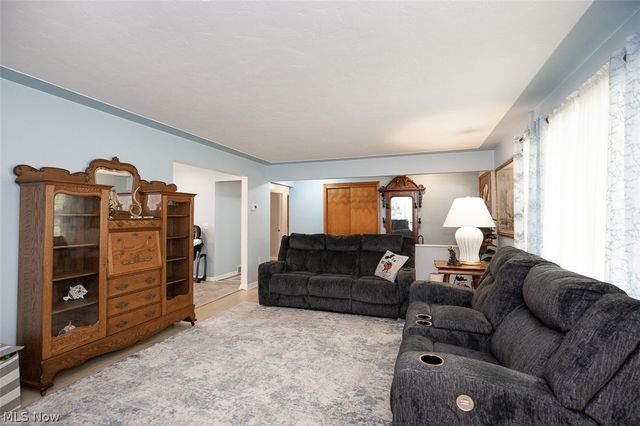 173 Terra Lane, Amherst, OH 44001