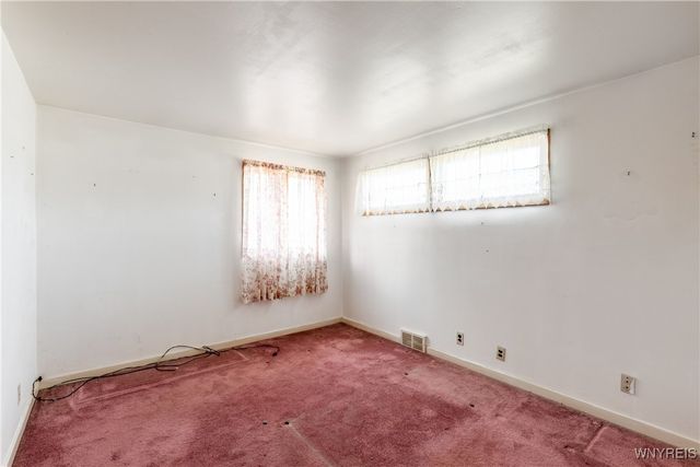 1883 Colvin Boulevard, Tonawanda, NY 14150