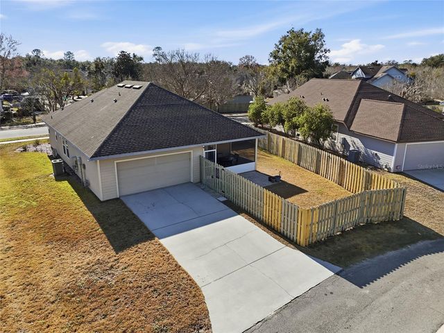 8458 SW 78TH ROAD, Gainesville, FL 32608