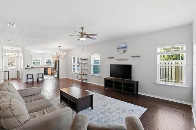 8458 SW 78TH ROAD, Gainesville, FL 32608