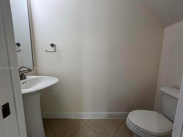 3390 NW 125th Ave, Sunrise, FL 33323