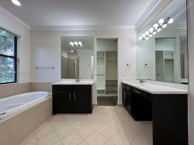 3390 NW 125th Ave, Sunrise, FL 33323