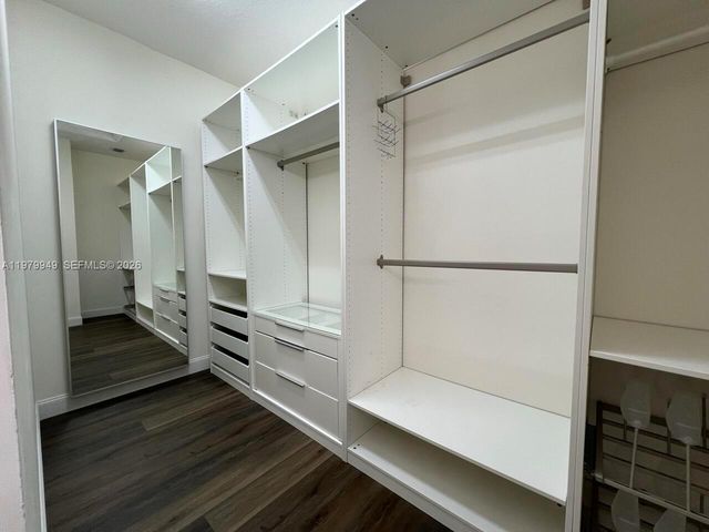 3390 NW 125th Ave, Sunrise, FL 33323