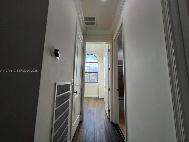 3390 NW 125th Ave, Sunrise, FL 33323