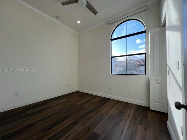 3390 NW 125th Ave, Sunrise, FL 33323