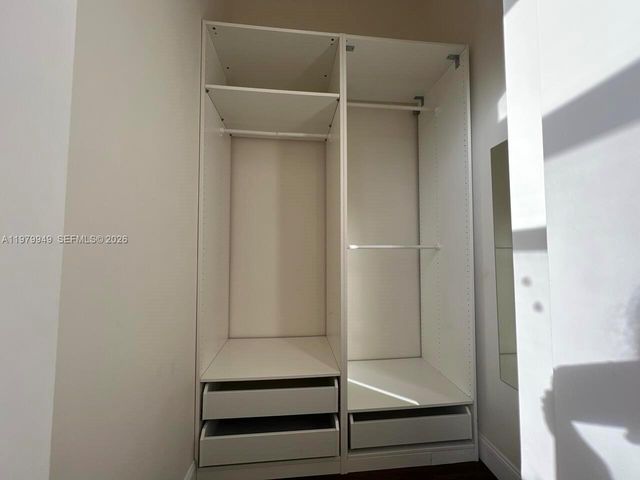 3390 NW 125th Ave, Sunrise, FL 33323