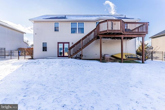 421 CLOVER ST, Etters, PA 17319