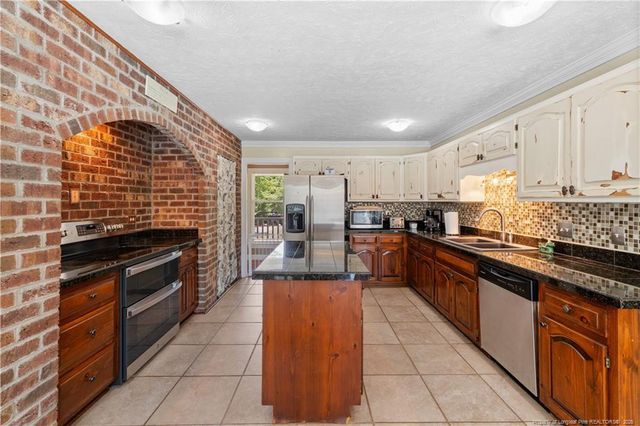 408 Bannerman Court, Fayetteville, NC 28314
