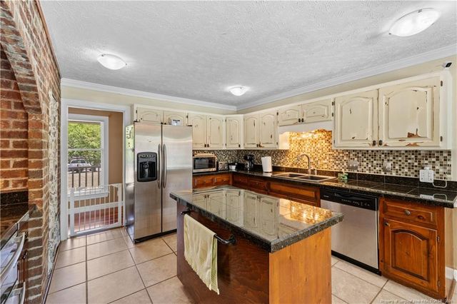 408 Bannerman Court, Fayetteville, NC 28314