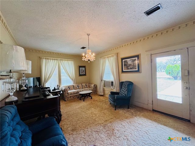 740 Old Georgetown Road, Gatesville, TX 76528