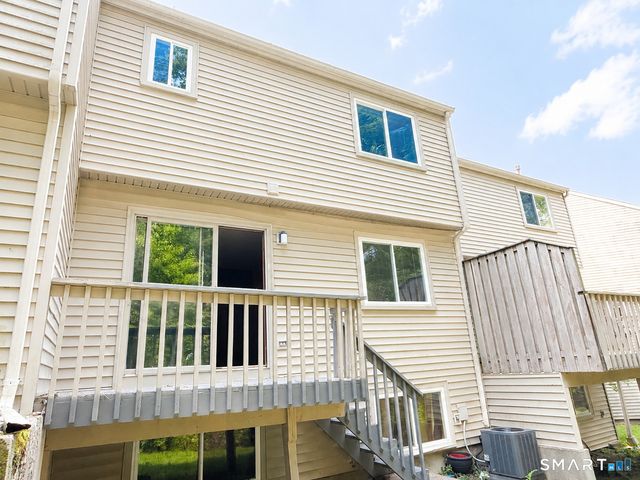 306 Village Drive 306, Torrington, CT 06790